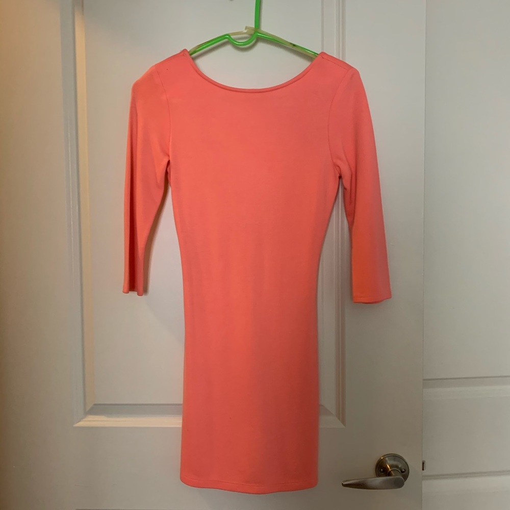 Dress - Picture 3 of 3